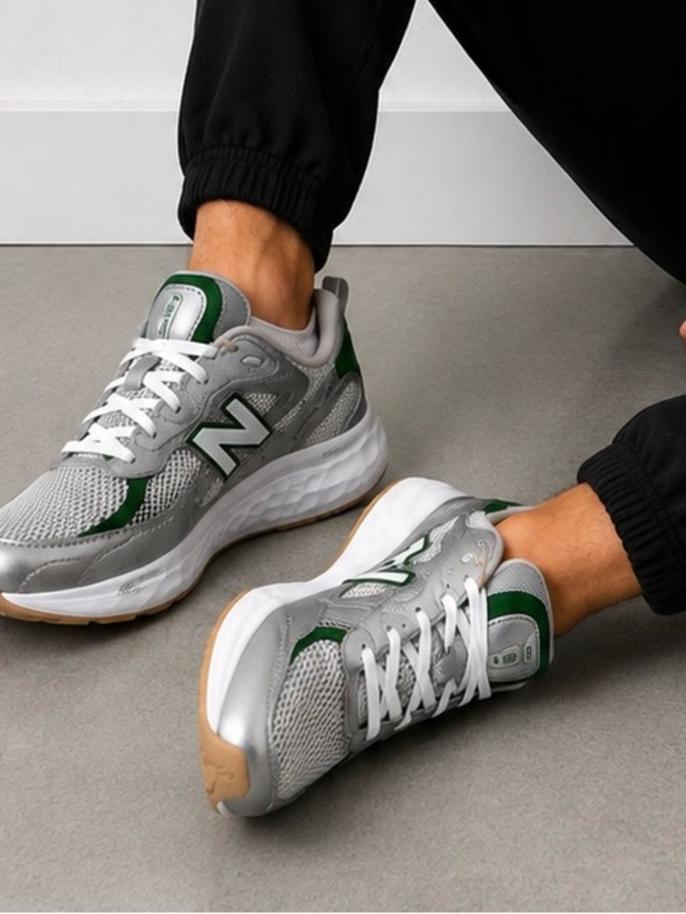 New Balance Fresh Foam Arishi Men’s Size 7 Silver Green Running Shoes